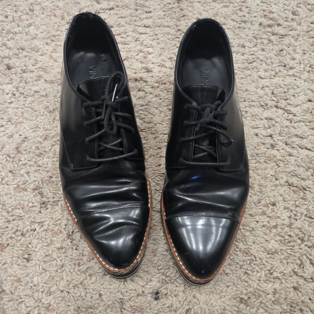 Vince Alanis Black Pointed Toe Oxford Loafers - Size 8.5